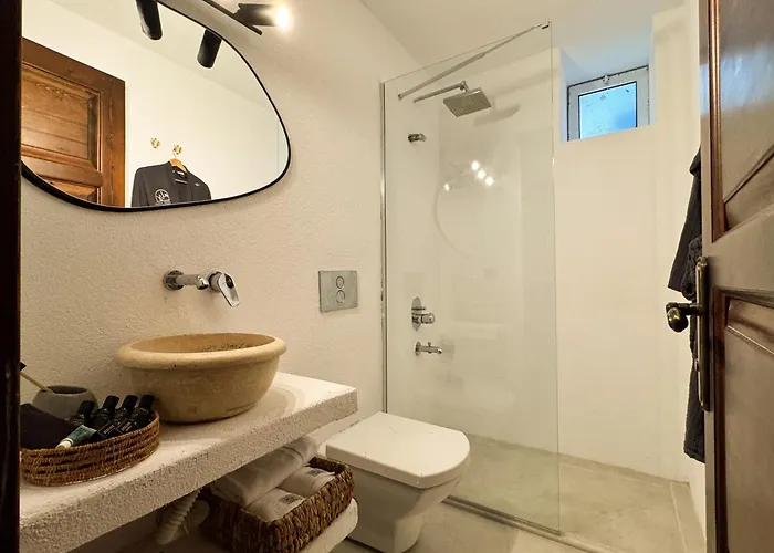 Отель Aleysim - *